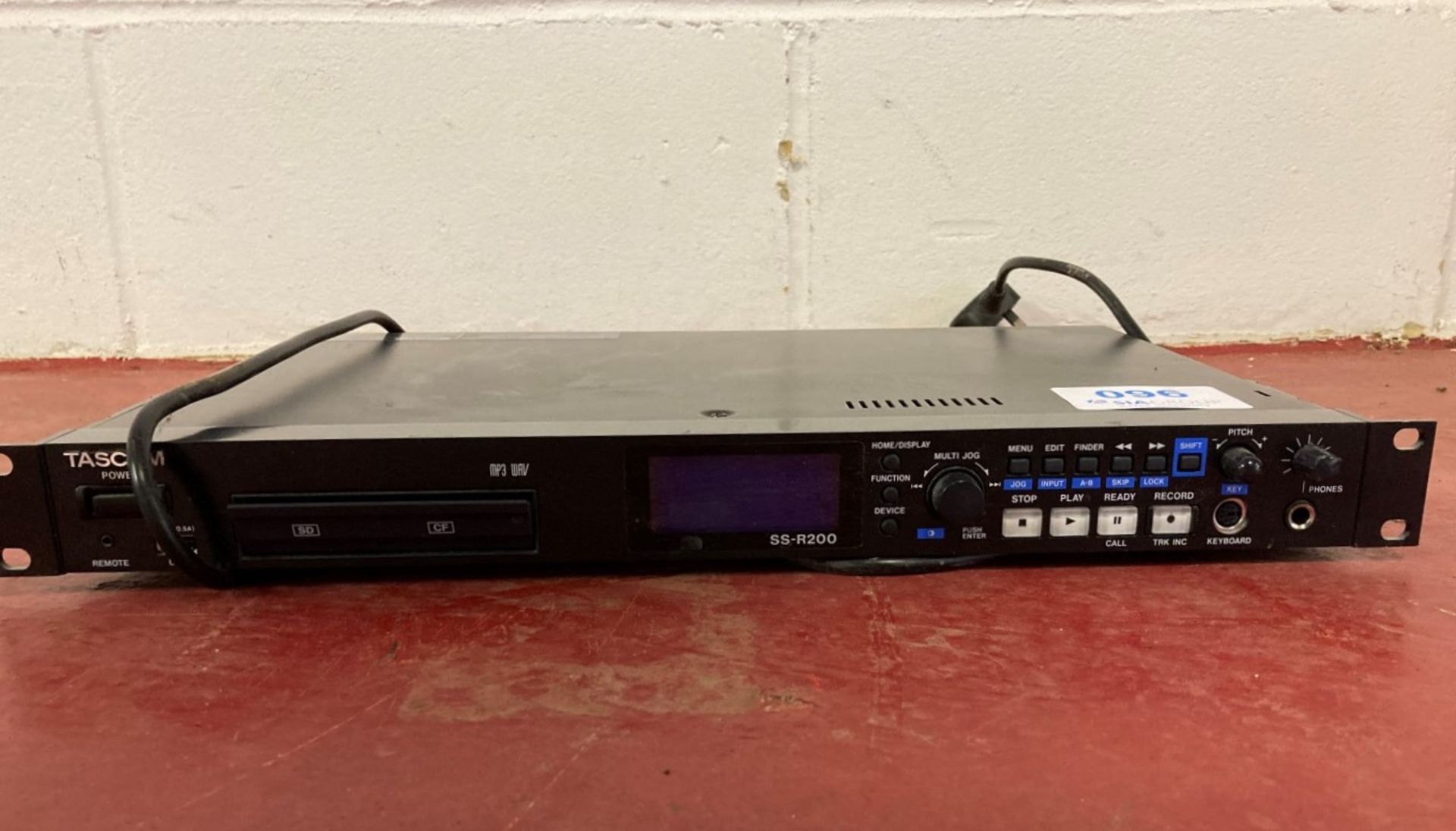 Tascam SS-R200 audio recorder - Image 2 of 5