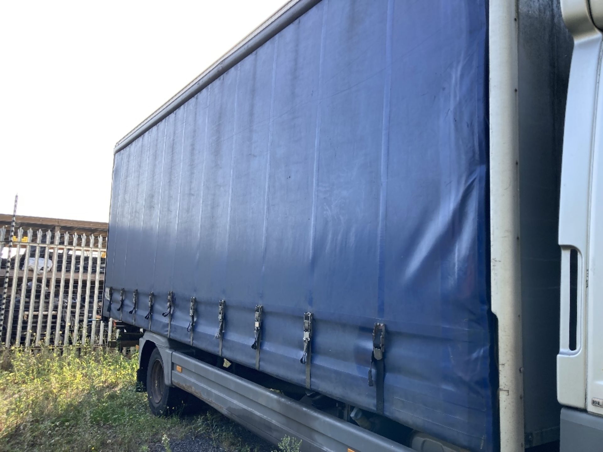 Mercedes Atego 818 Blue Tec 4 7.5T Curtain Sider HGV (VX07MFF) - Image 4 of 18