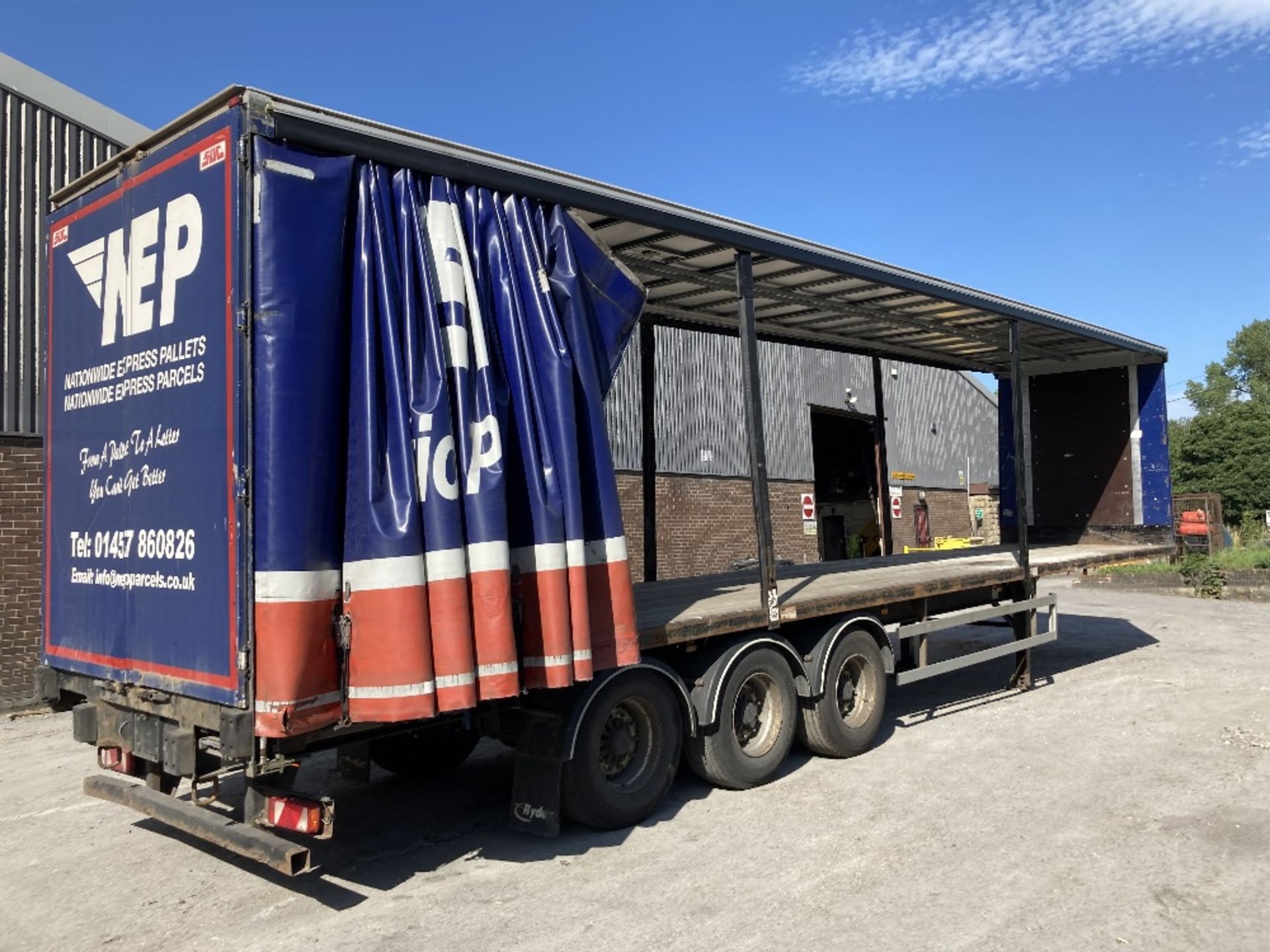 SDC 13.7mtr tri-axle curtainside trailer - Image 5 of 15