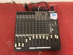 Mackie 1042-VLZ fourteen channel professional mixer deck