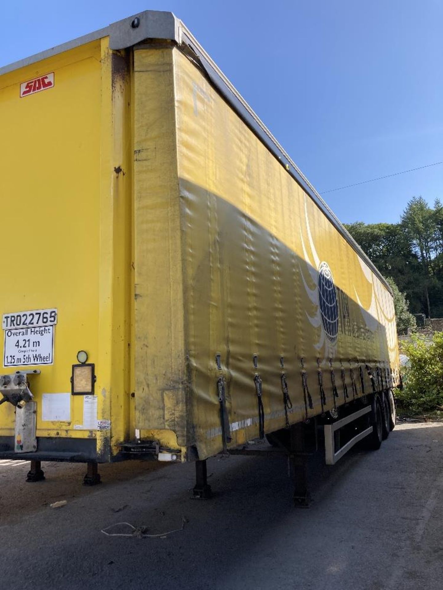 SDC 13.7mtr tri-axle curtainside trailer - Image 6 of 12