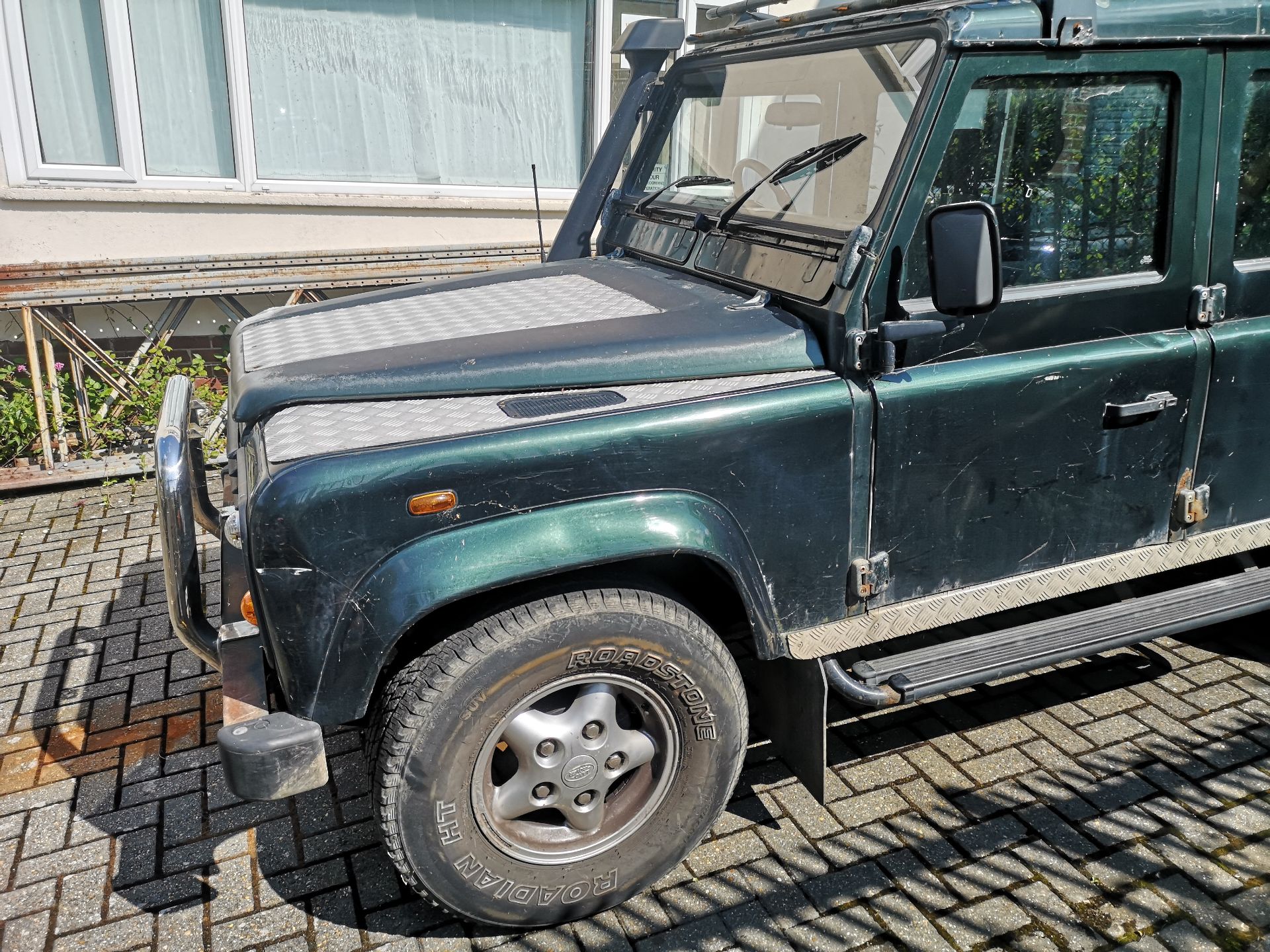 Land Rover Defender 110 County TD5 - Image 6 of 19