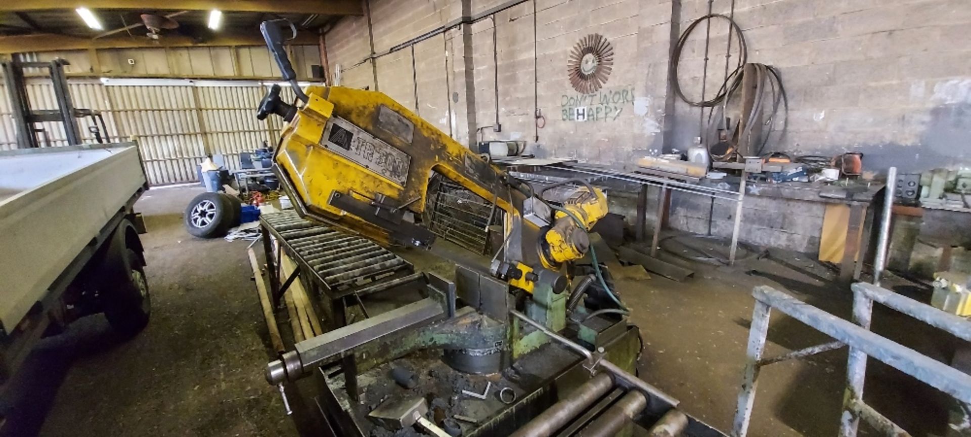 Alligator TR 300 Bandsaw