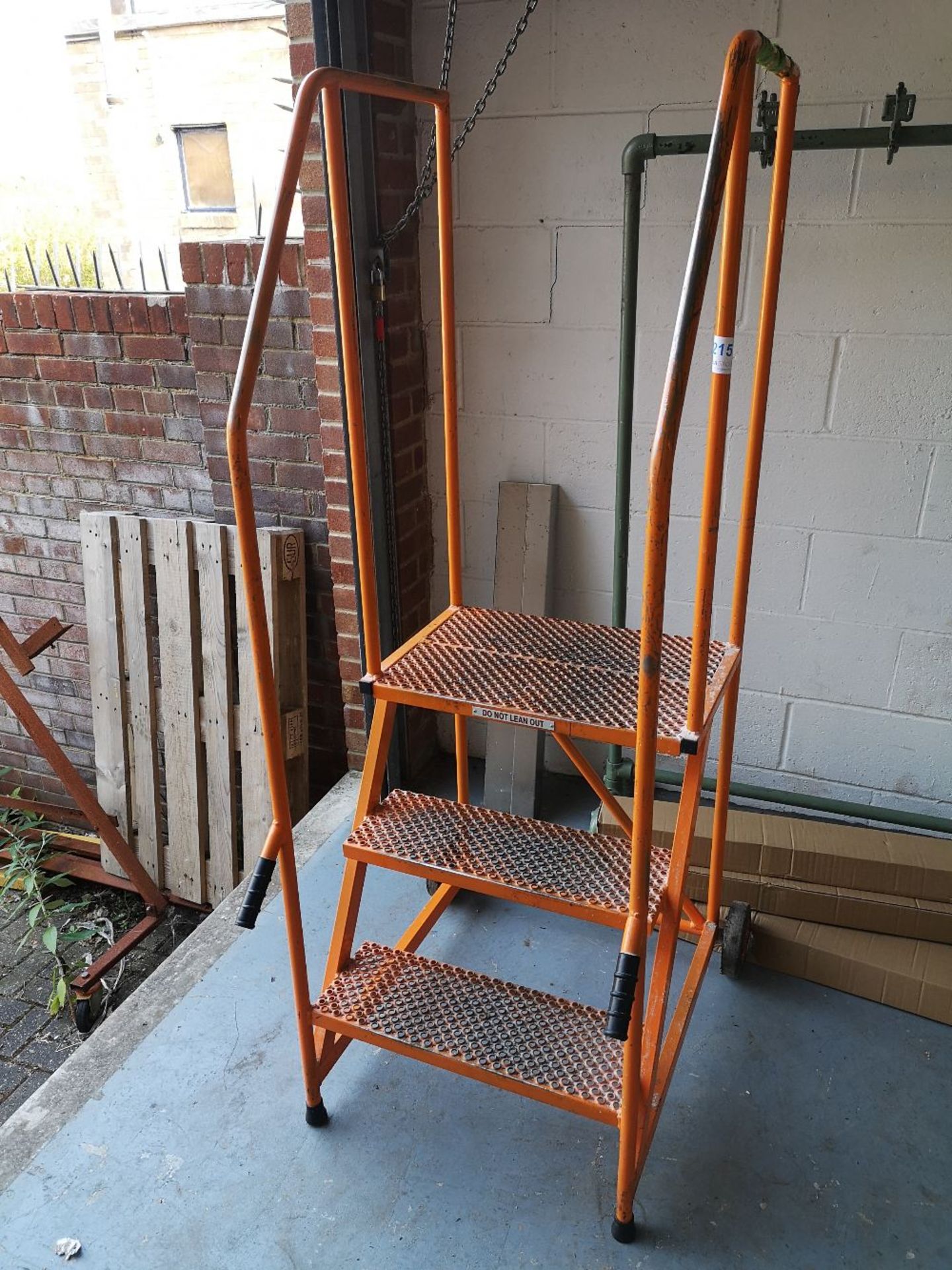 Three tread Mobile Warehouse Ladder - Image 2 of 3