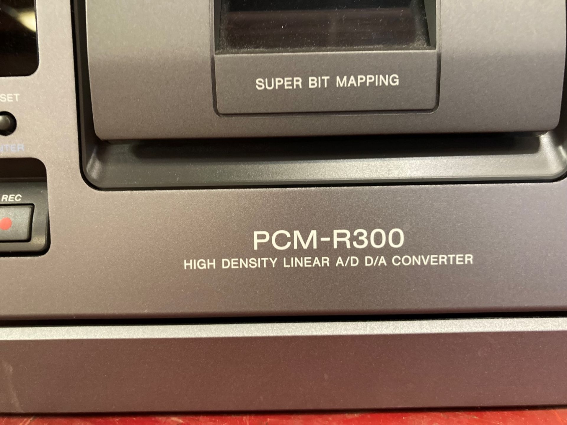 Sony PCM-R300 high density linear A/D D/A converter - Bild 2 aus 5
