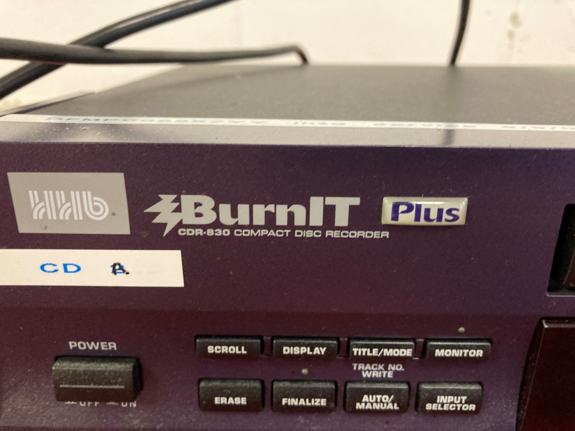 Burnit Plus CDR-830 professional CD recorder - Image 2 of 4