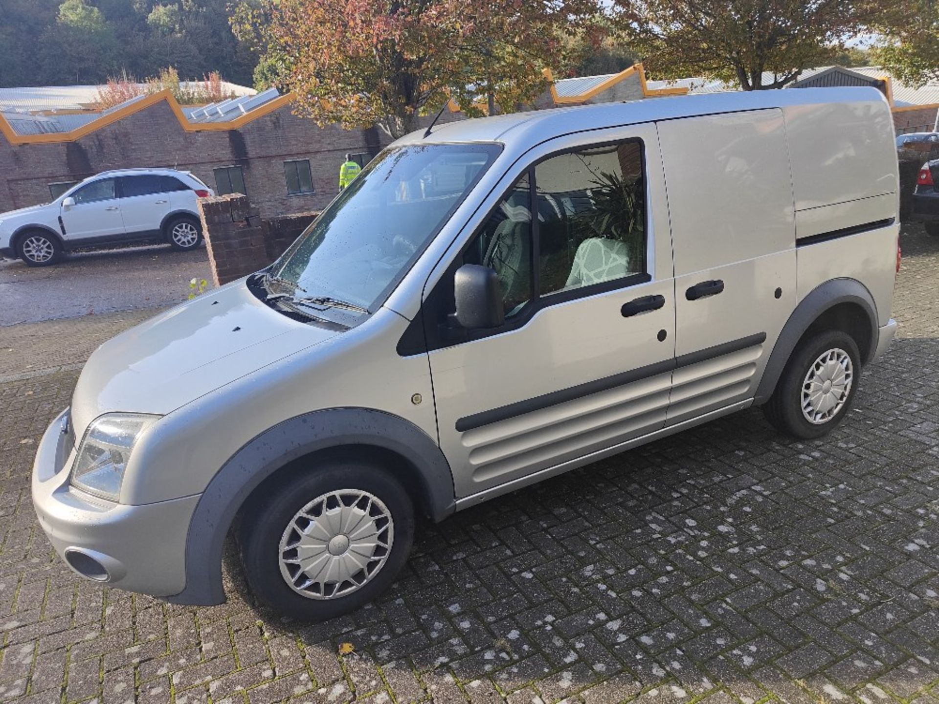 Ford Transit Connect 90 T200 T - LB61 EKR - Image 3 of 17