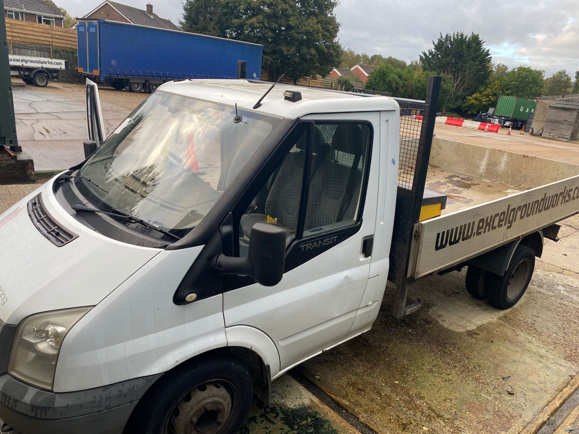 Ford Transit 100T350M drop side van, Registration BU07 UEW - Image 8 of 10