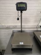 Avery Weigh-Tronix ZM110 300kg Bench & Floor Scale