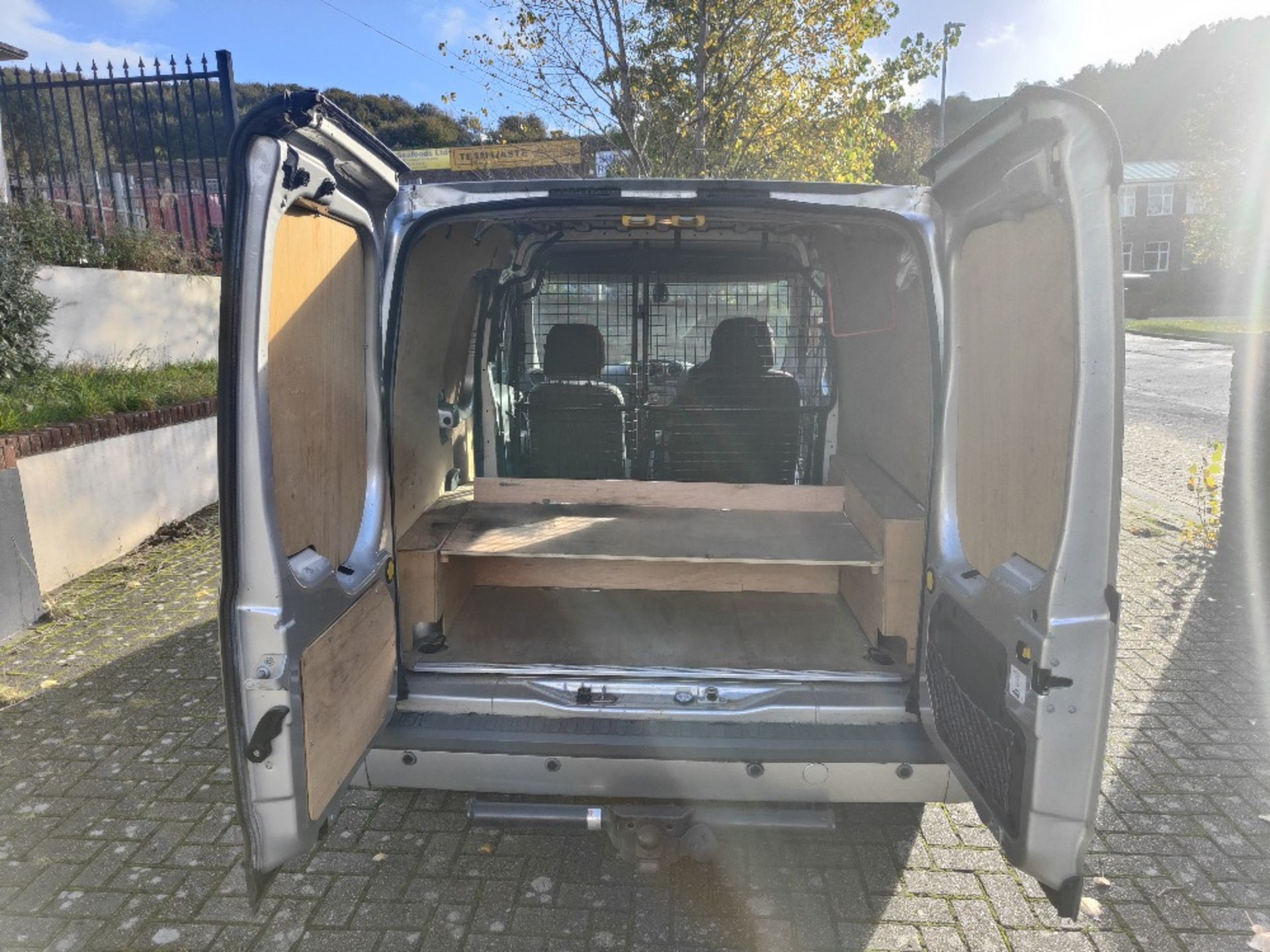 Ford Transit Connect 90 T200 T - LB61 EKR - Image 11 of 17