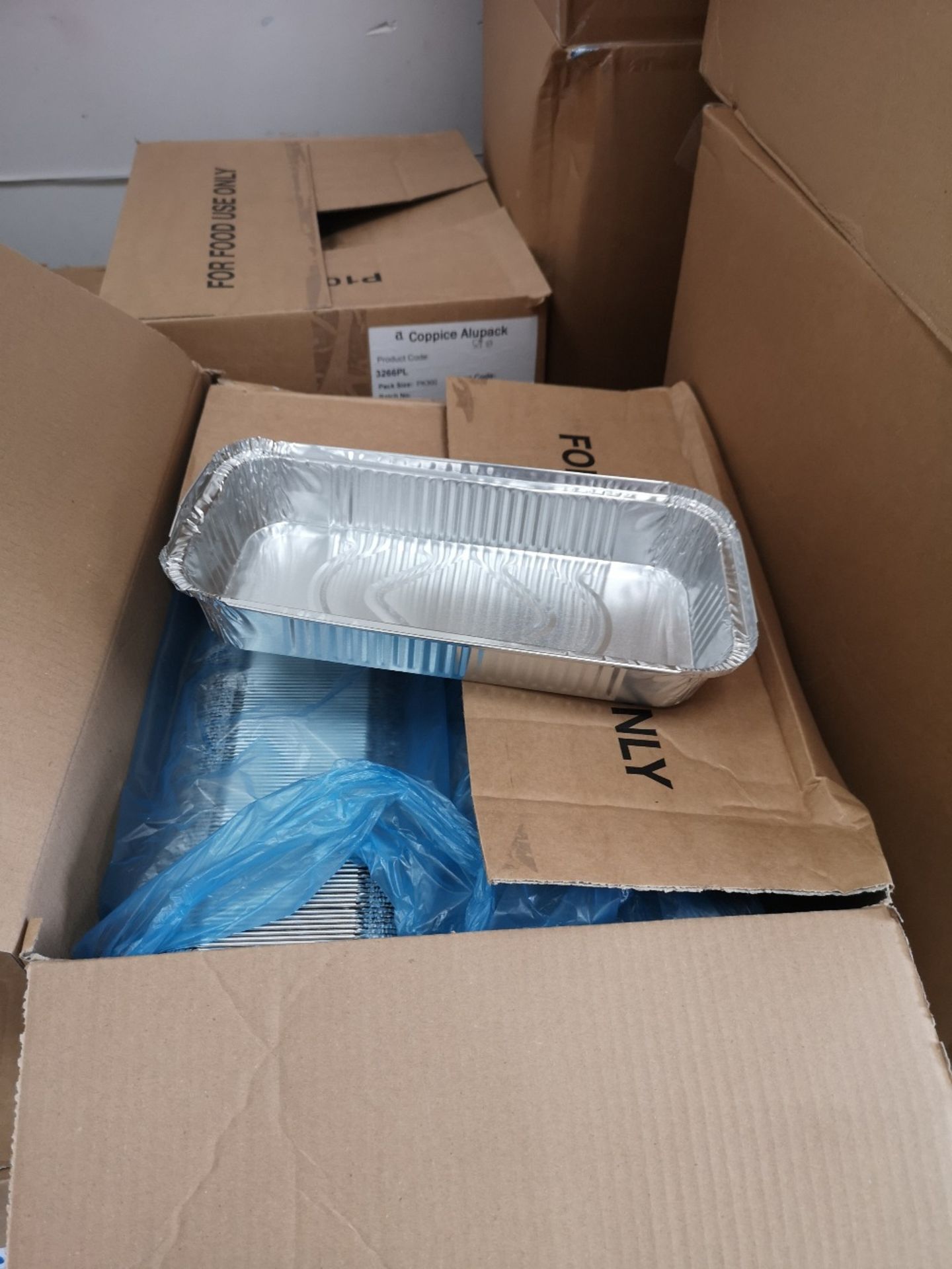 Pallet of Various Sized Foil Food Containers - Image 3 of 3
