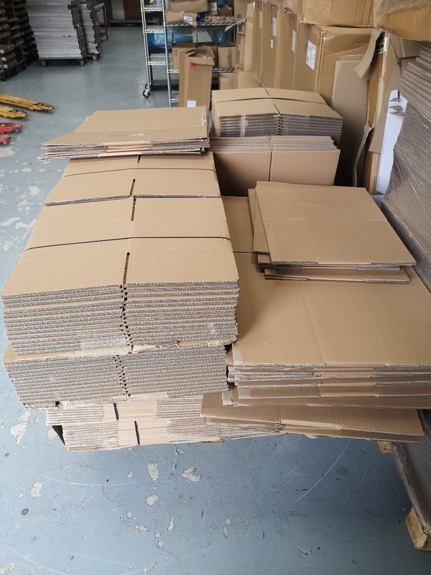 (2) Pallets of Various Sized Cardboard Boxes - Image 5 of 5