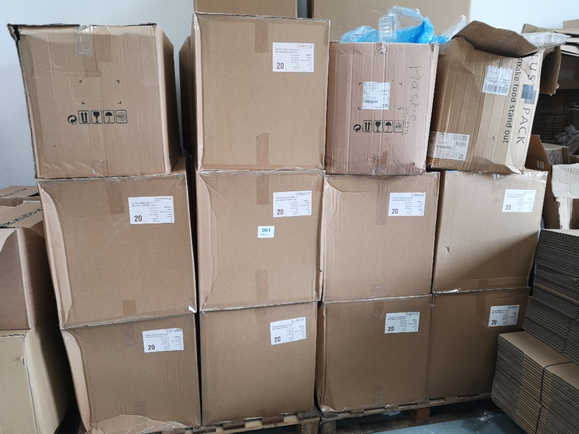 (2) Pallets of Various Plastic Food Containers