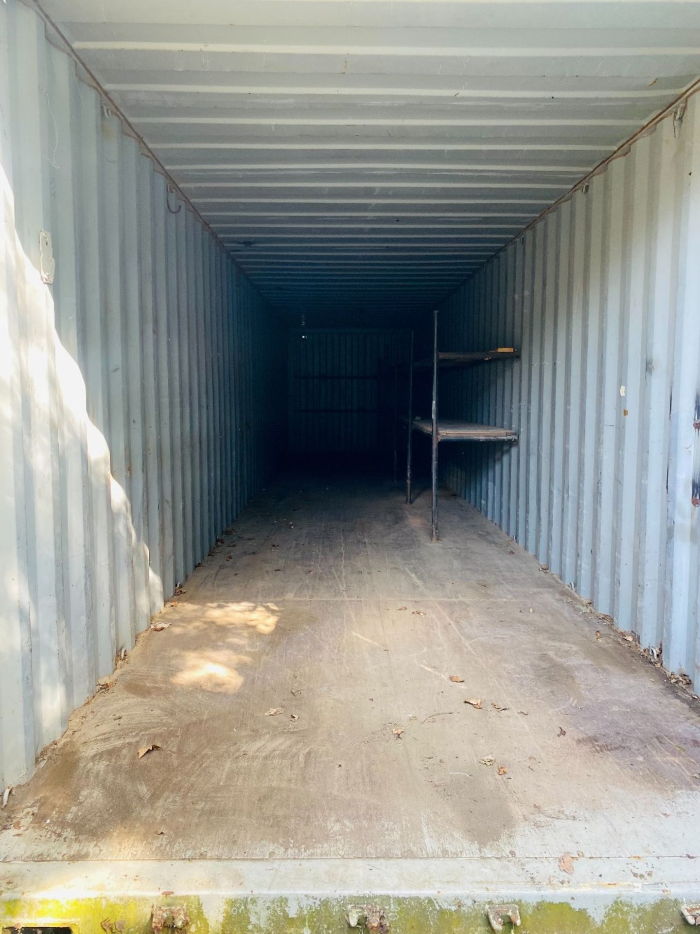 40ft Shipping Container - Image 2 of 2