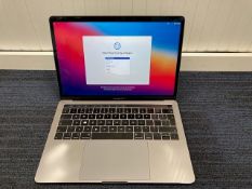 Apple MacBook Pro 2018 13.3" core i5 Touchbar Laptop