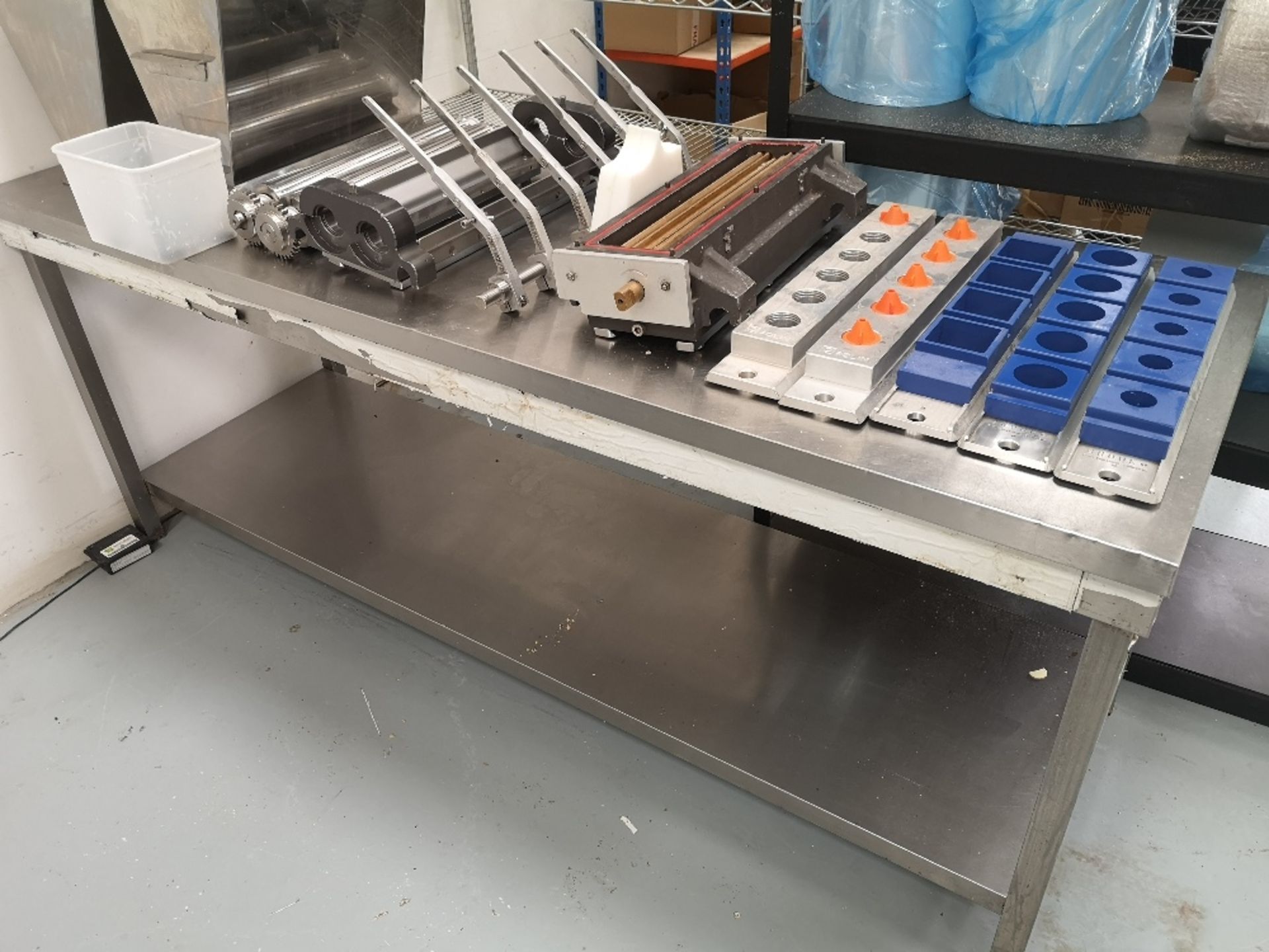 Stainless Steel Two Tier Preparation Table - Image 3 of 3