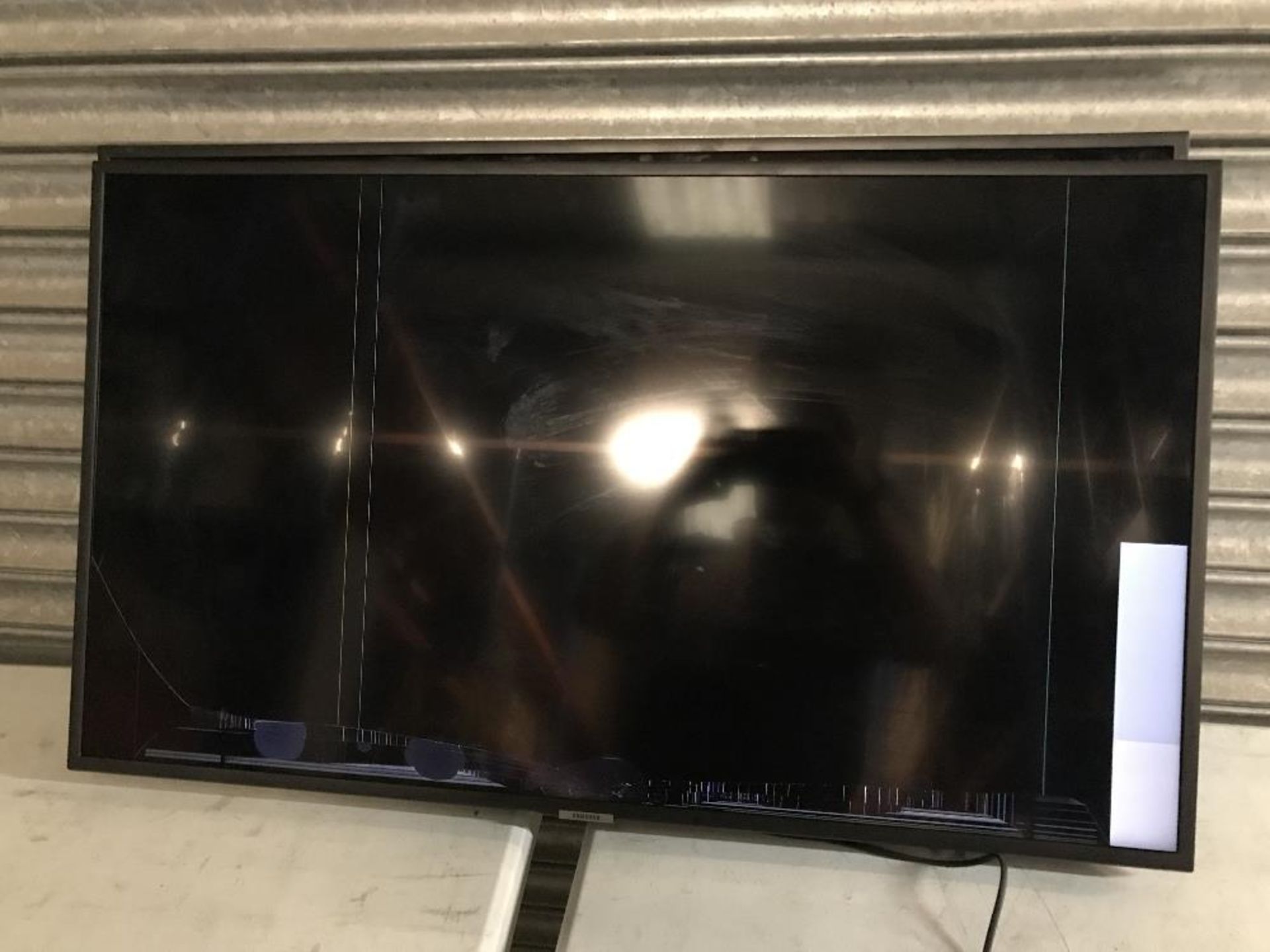 (2) Damaged Samsung 40 inch flat screen TV's - Image 3 of 3