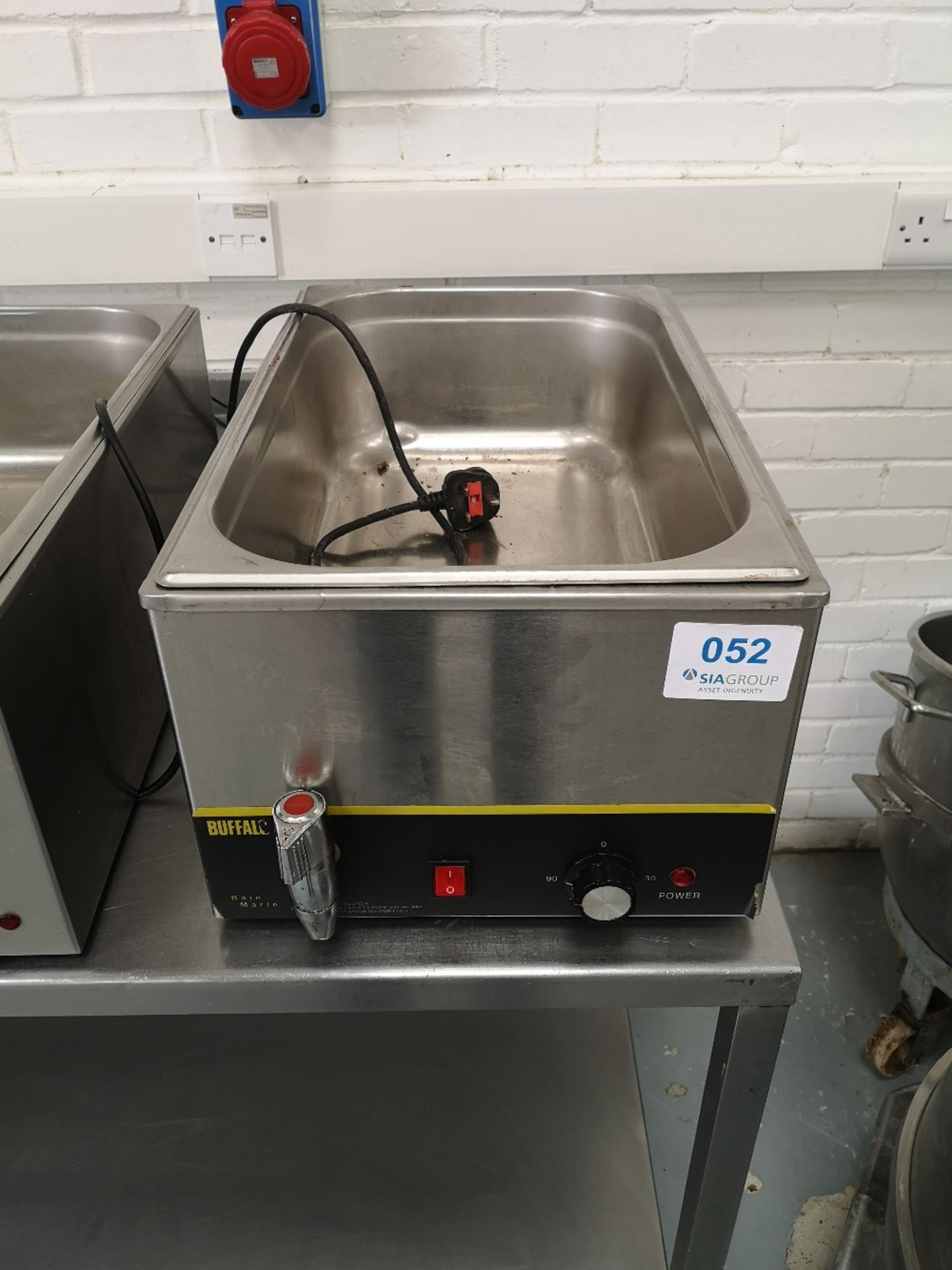 Buffalo S047 Wet Bain Marie With Tap