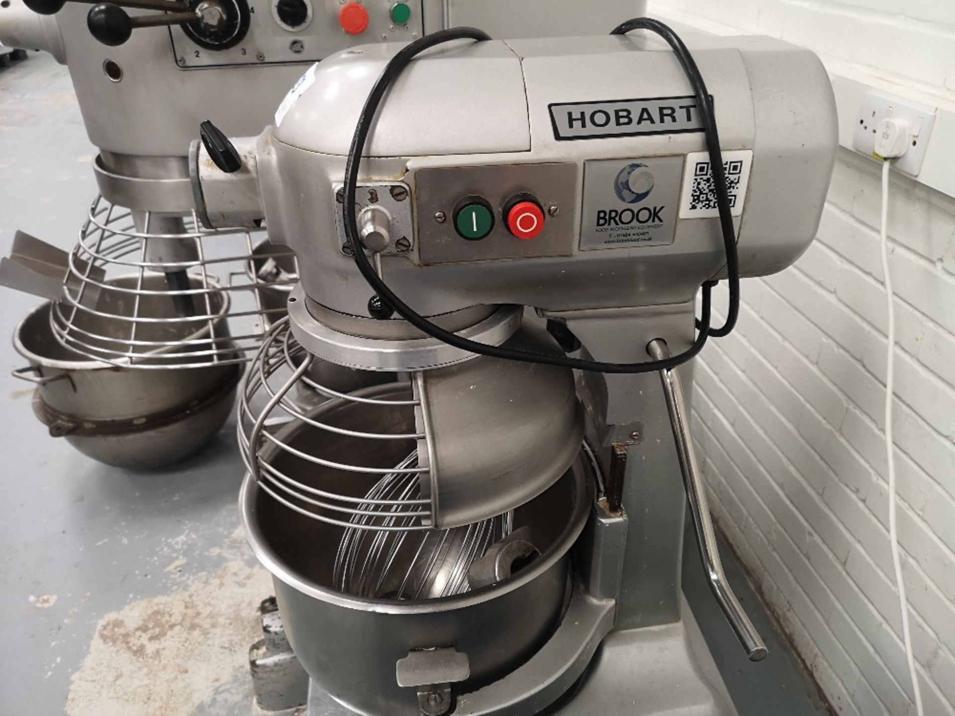 Hobart 20 QRT Planetary Mixer on Stainless Steel Mobile Stand with (2) Mixing Bowls - Image 5 of 6