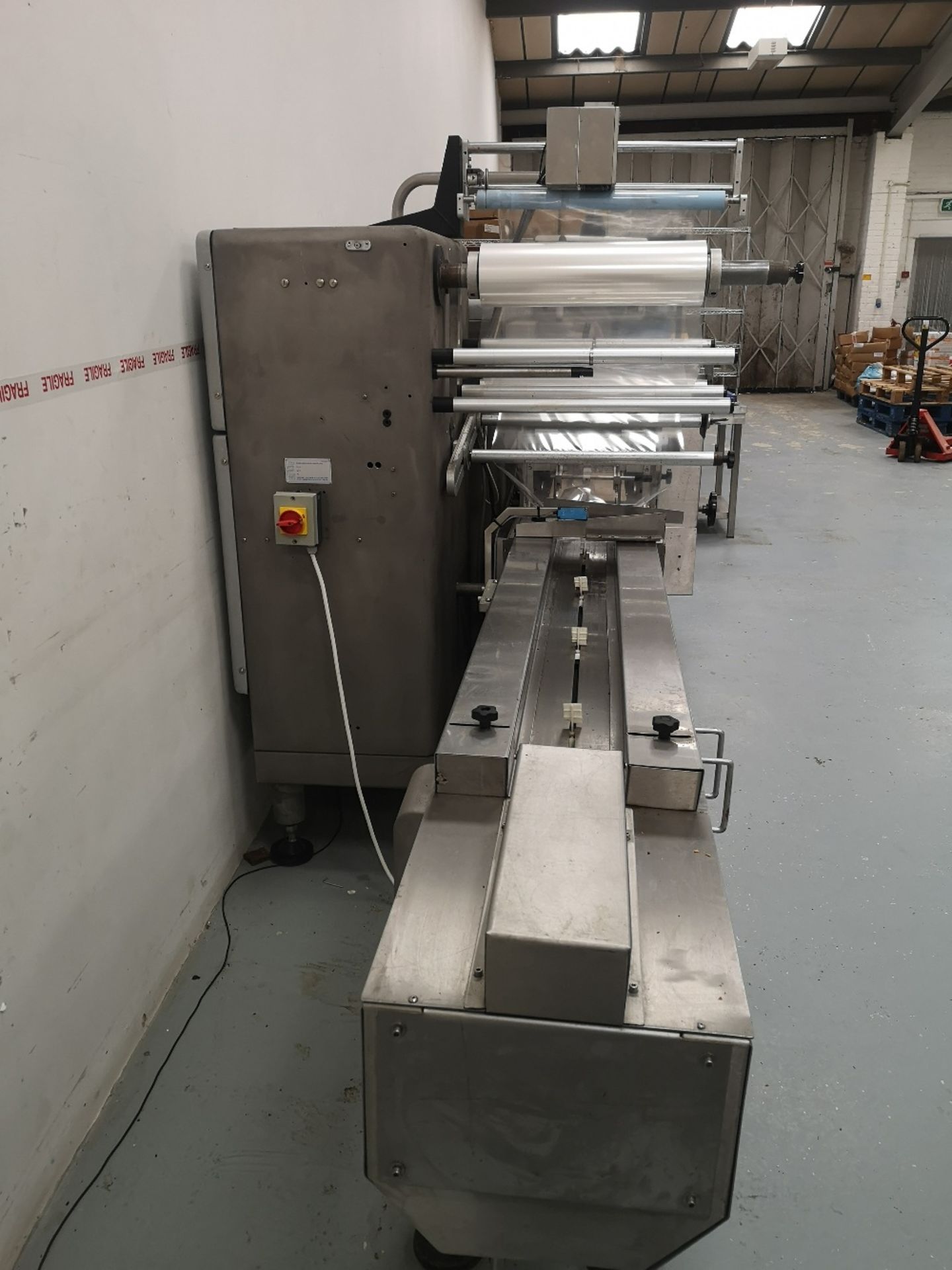 Record Jaguar MD NG flow wrapper with Videojet Dataflex & Airmate Hurricane V215/25 compressor - Image 4 of 15