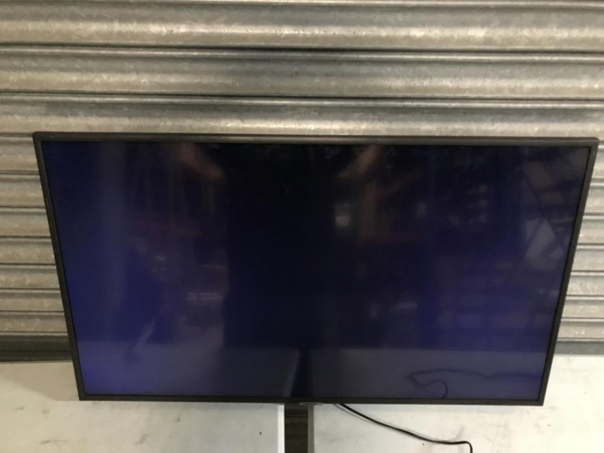 (2) Damaged Samsung 40 inch flat screen TV's - Image 2 of 3