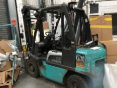 Nissan 25 UD02A25PO 2500kg capacity gas powered forklift truck