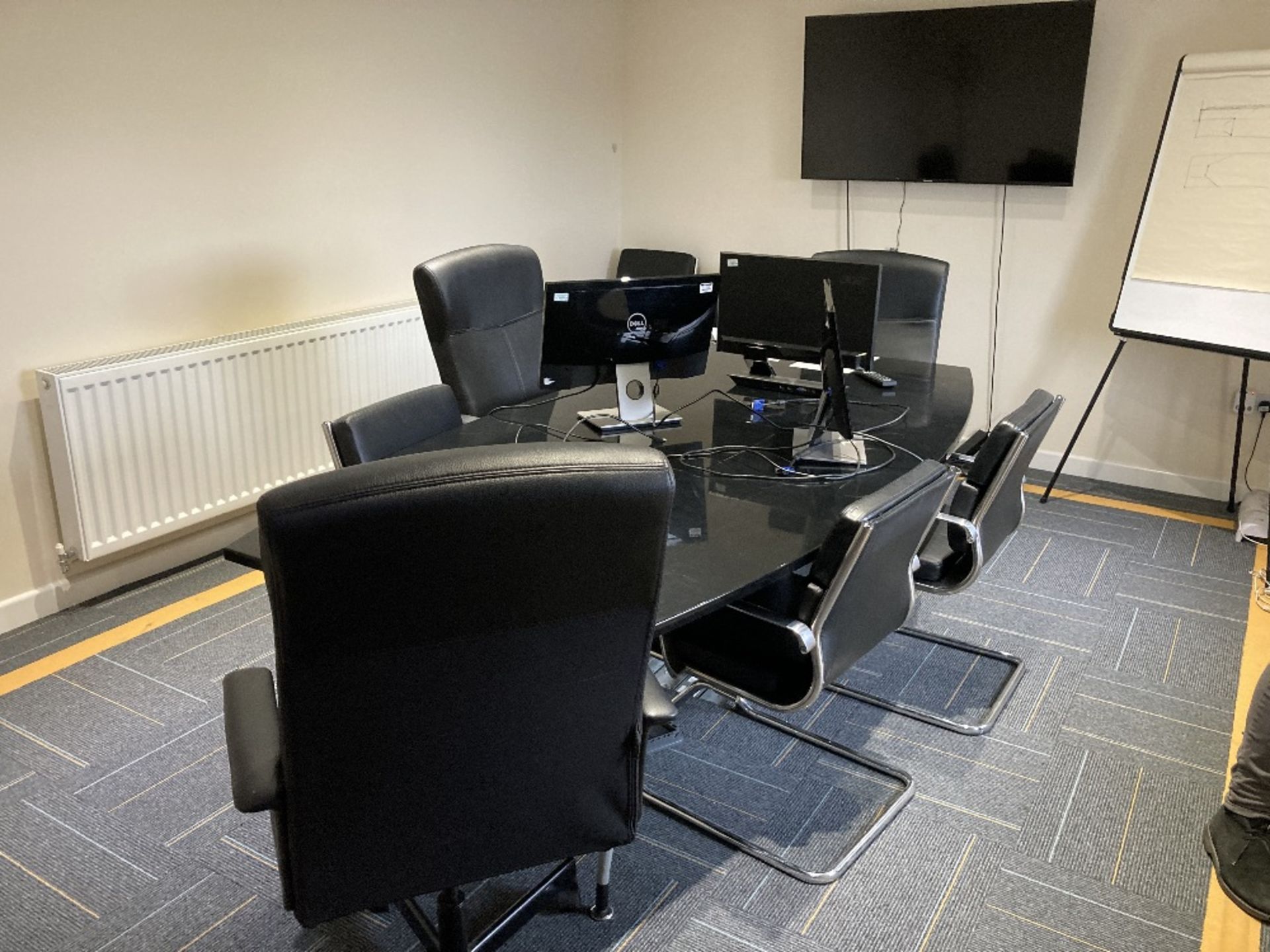 Contents of meeting room to include - Image 6 of 6