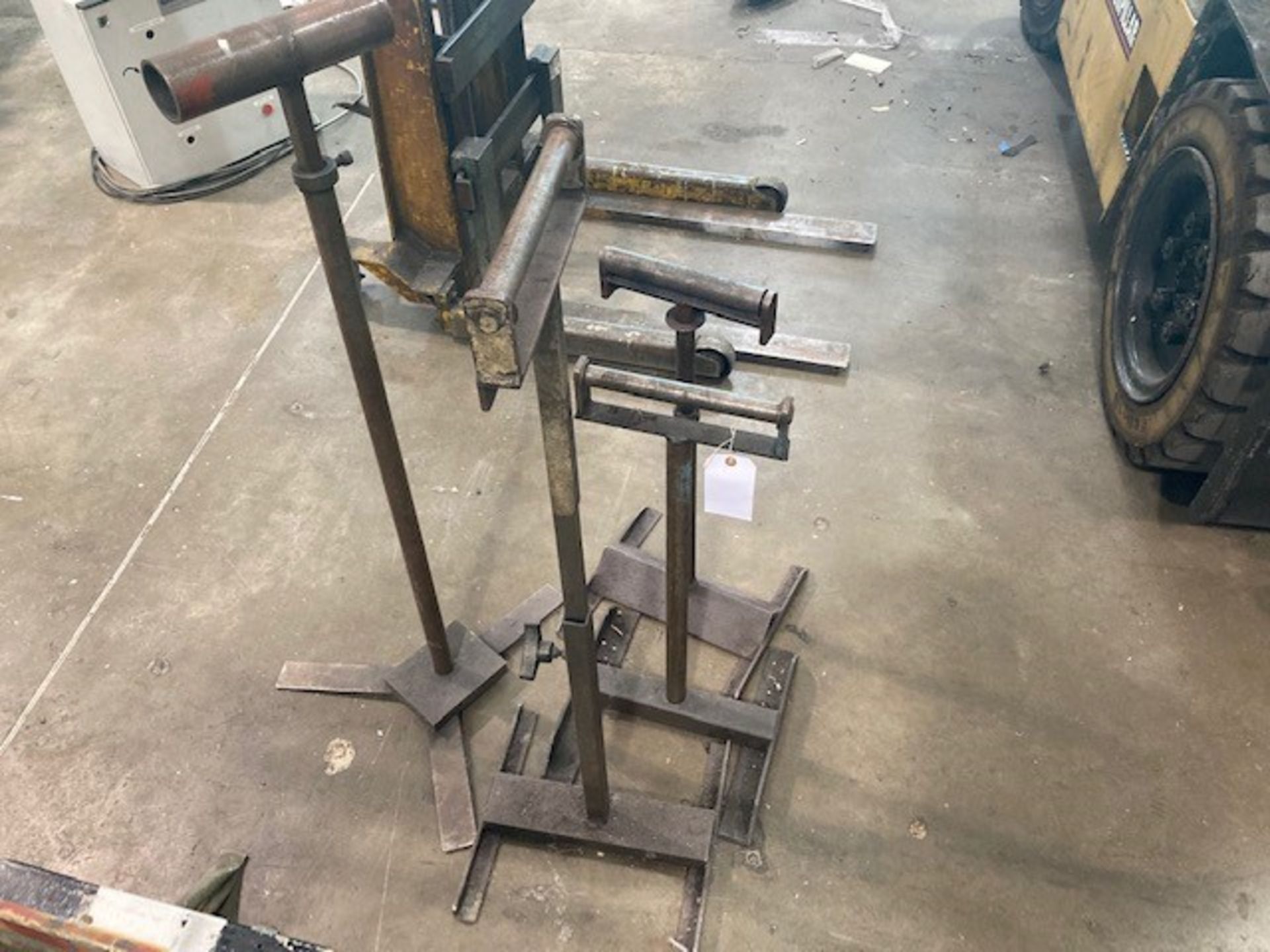 (4) Various Size Roller Stands - Image 3 of 3