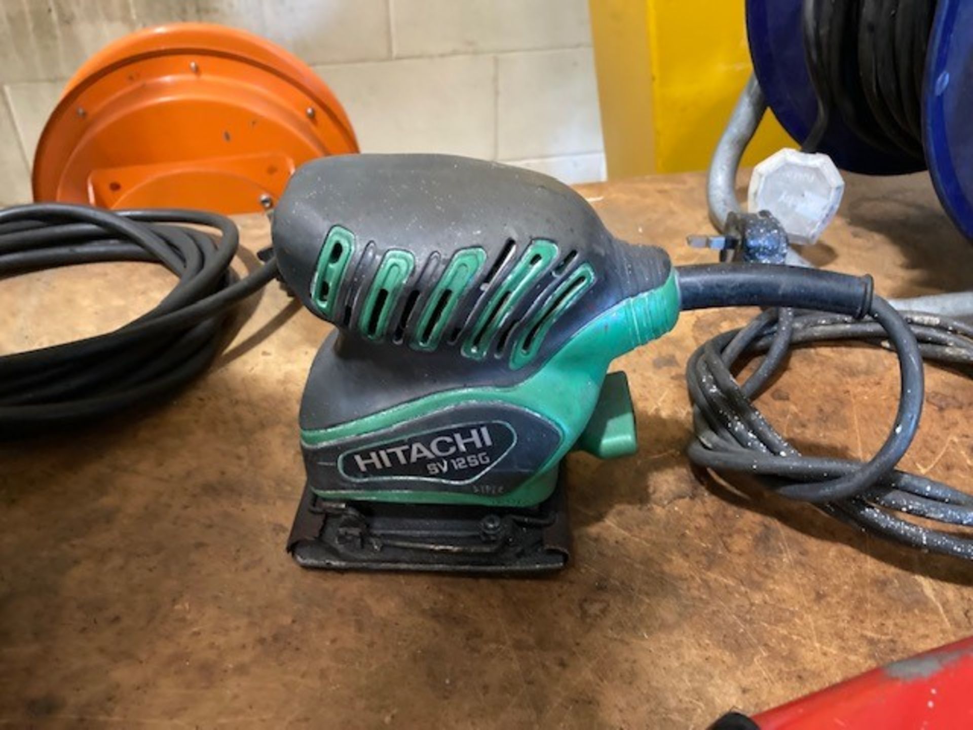 Hitachi SV125G Palm Sander