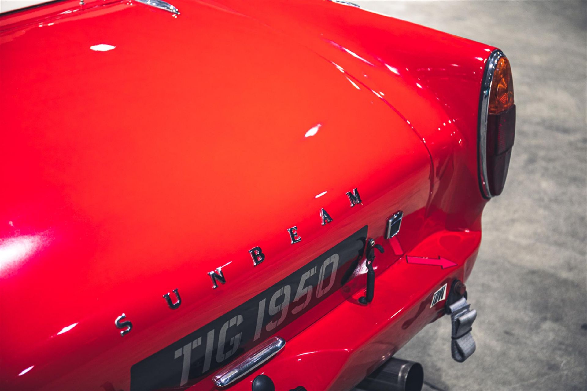 1965 Sunbeam Tiger FIA Appendix K Competition GT - Image 9 of 10