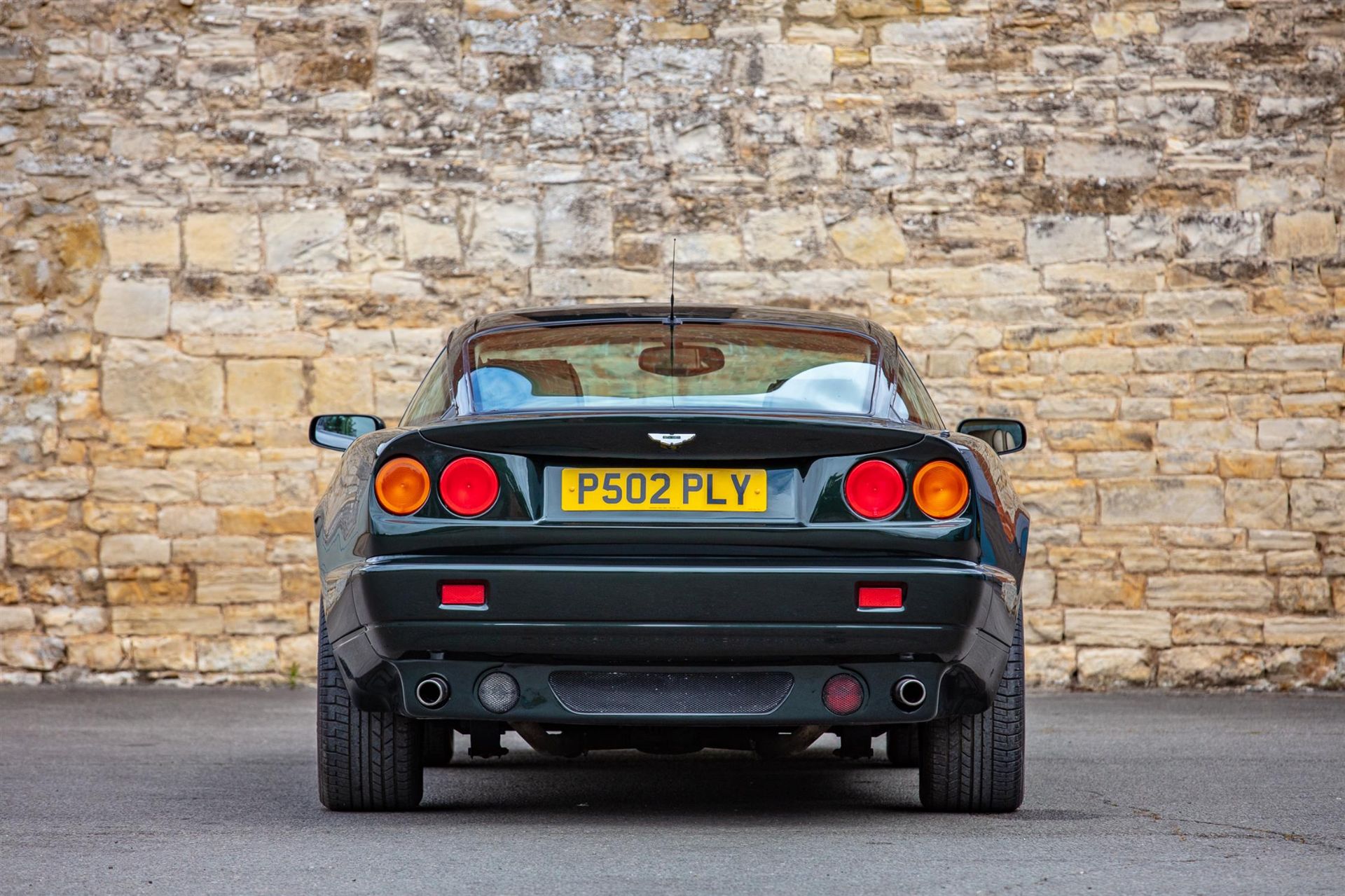 1997 Aston Martin V8 Coupe - Image 7 of 10