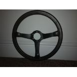 'Momo' black leather steering wheel