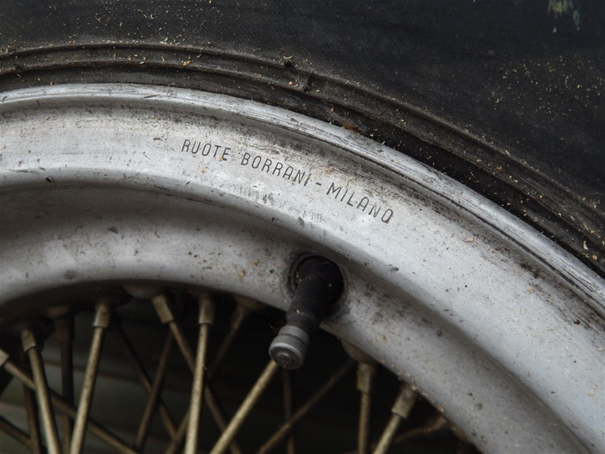 1960 - 1963 Ferrari 250 SWB Set of Four Borrani Wire Wheels 15 x 6 RW 3690 - Image 4 of 7