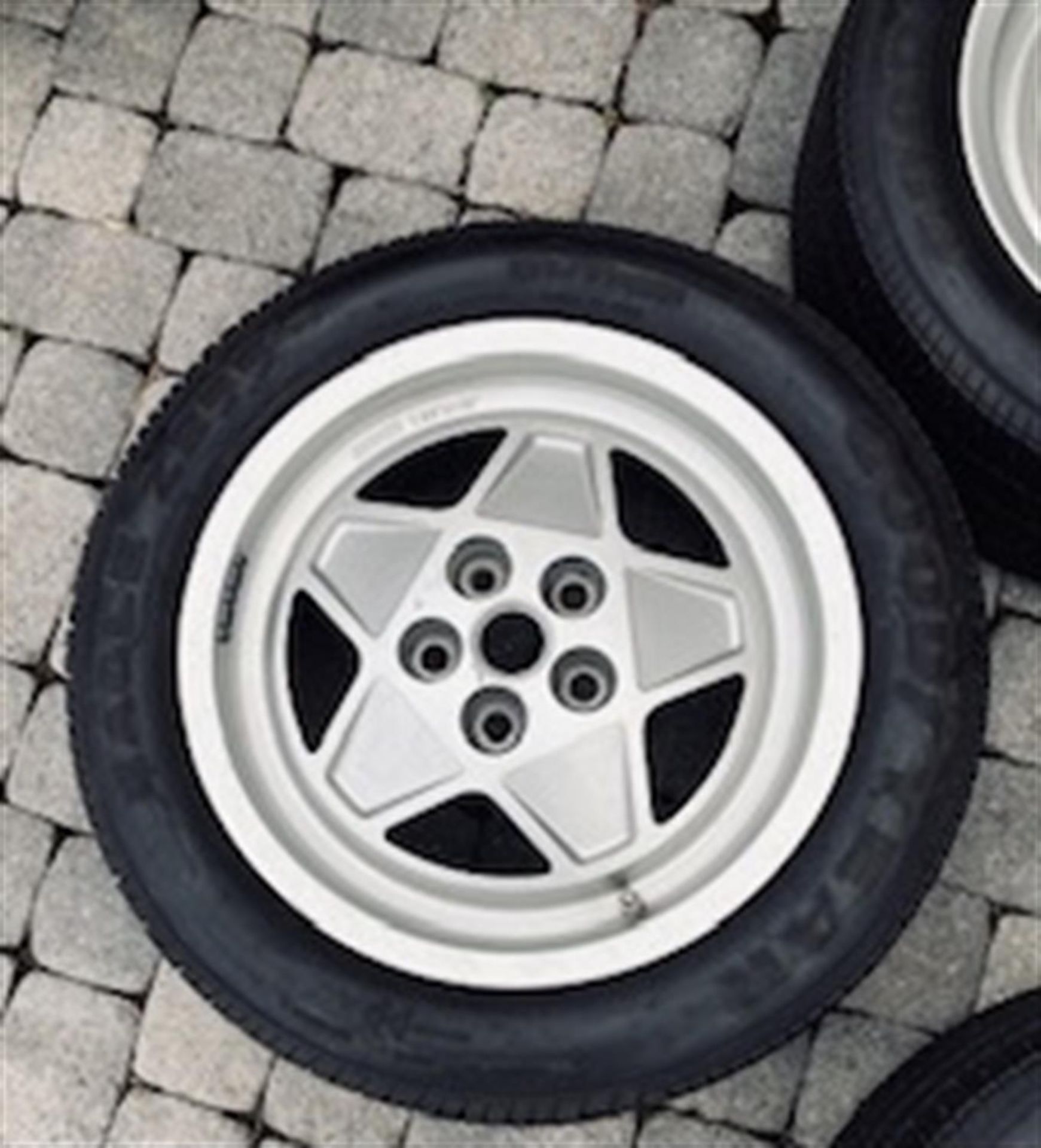 Set of 4 Original Ferrari Magnesium Alloy Wheels (16") - Image 4 of 9