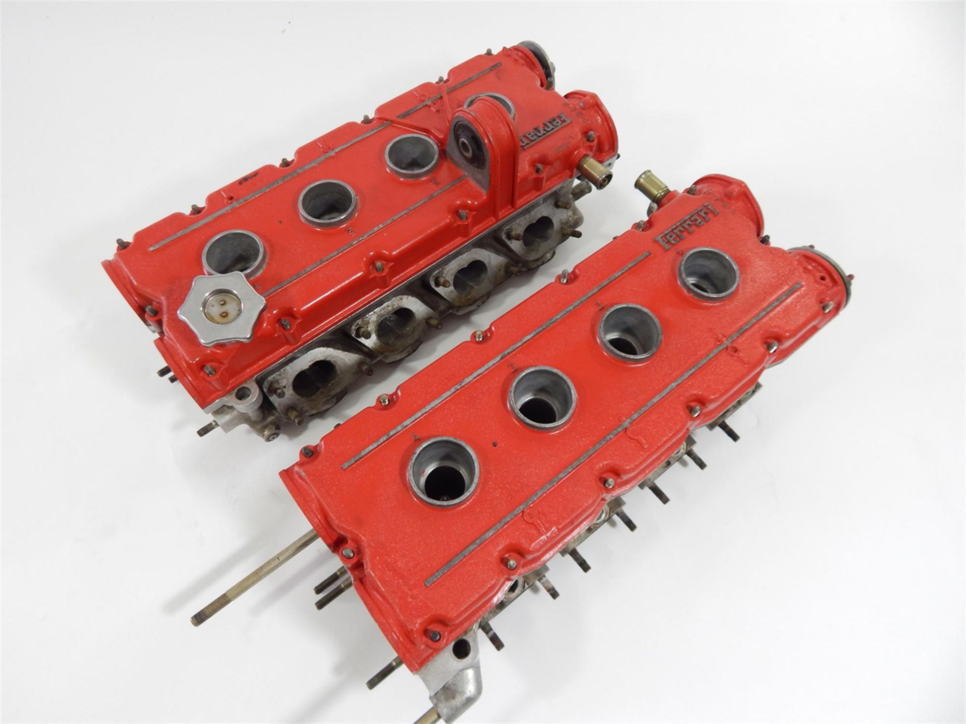 1984 - 1985 Ferrari 308 QV V8 Cylinder Heads + Cam Covers (Pair) - Image 2 of 8