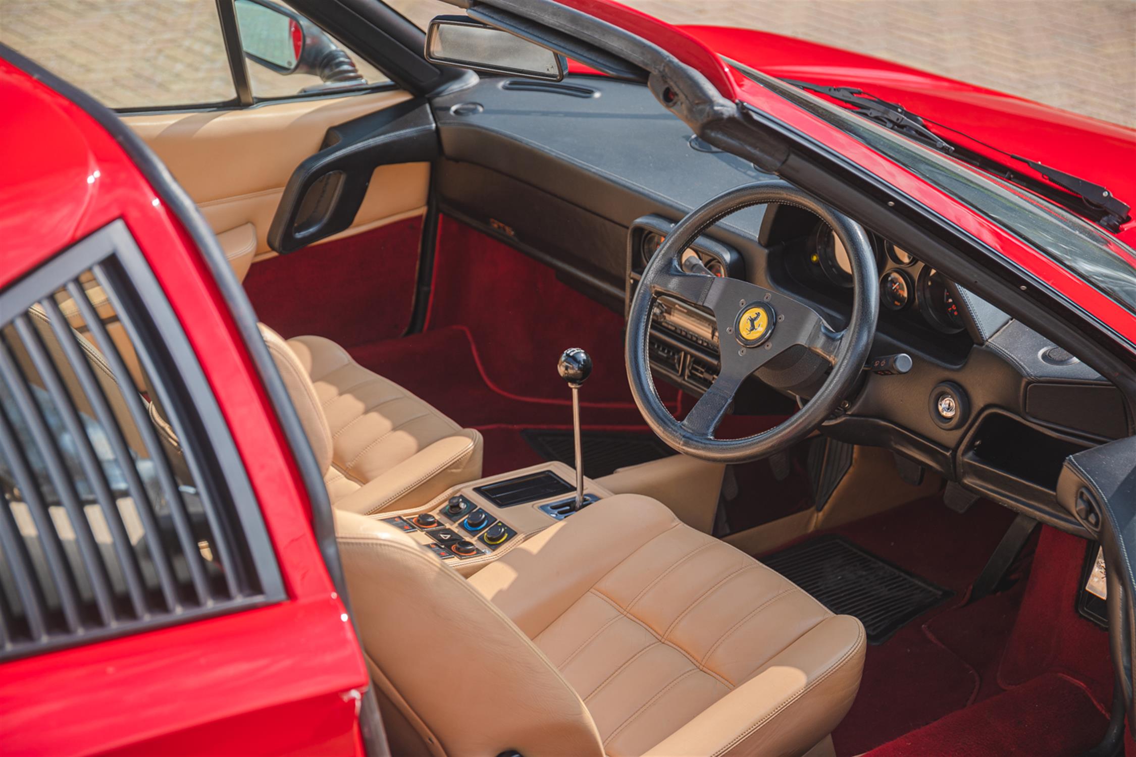 1986 Ferrari 328 GTS - Image 7 of 11