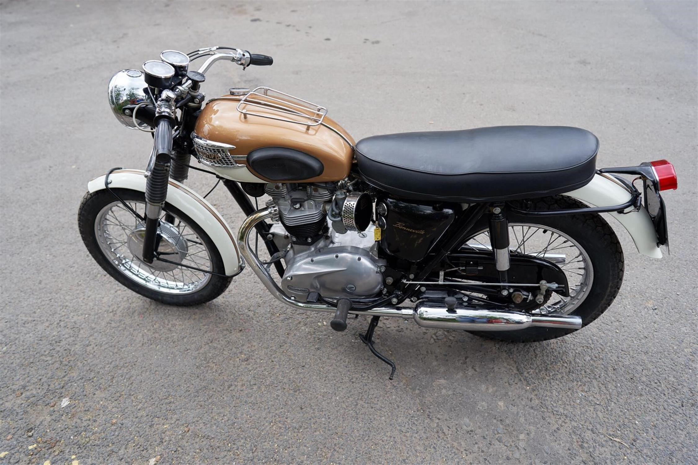 1964 Triumph T120 Bonneville - Image 2 of 10