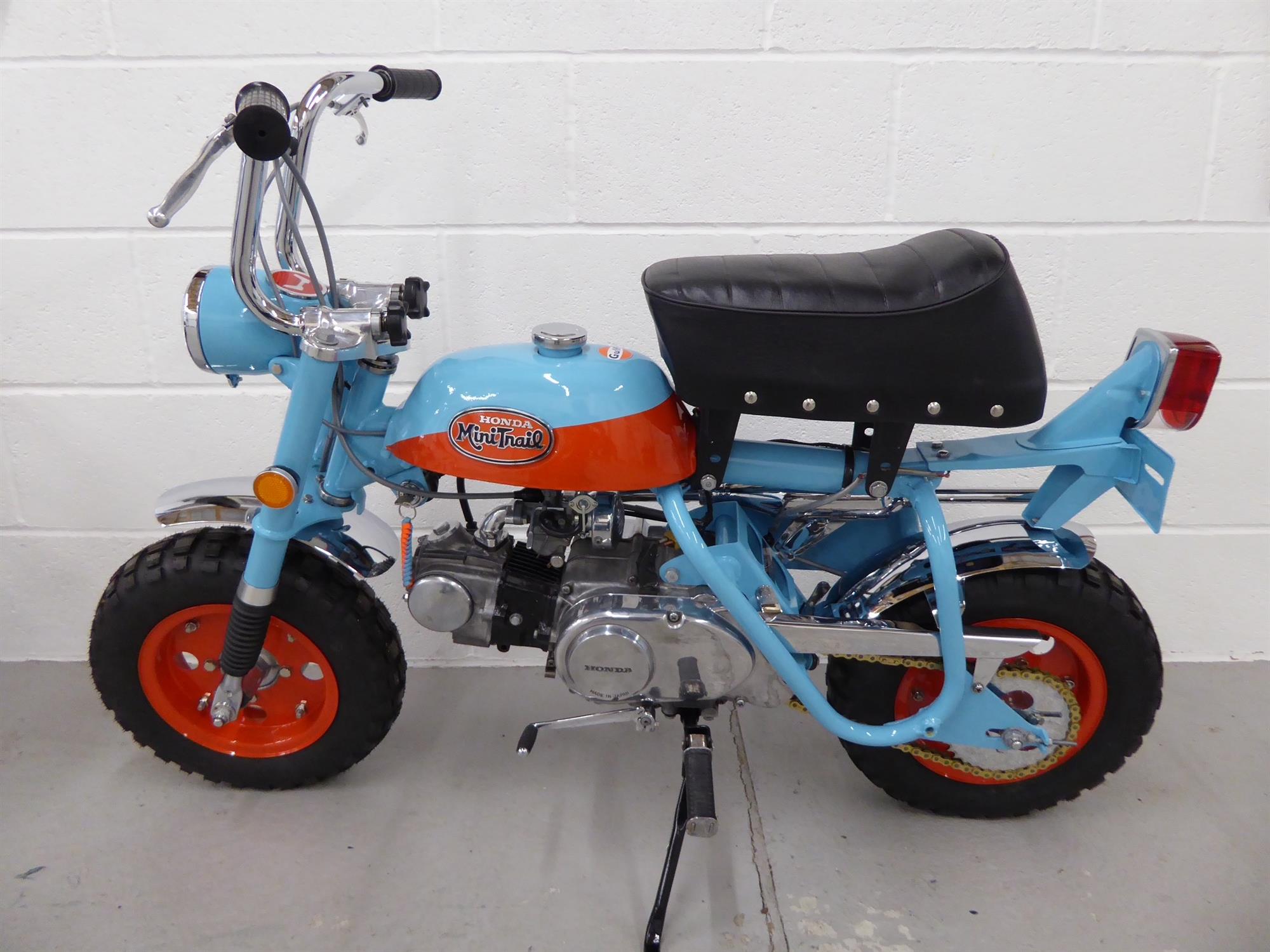 1969 Honda Z50A Gulf Racing Tribute Monkey Bike - Image 2 of 7