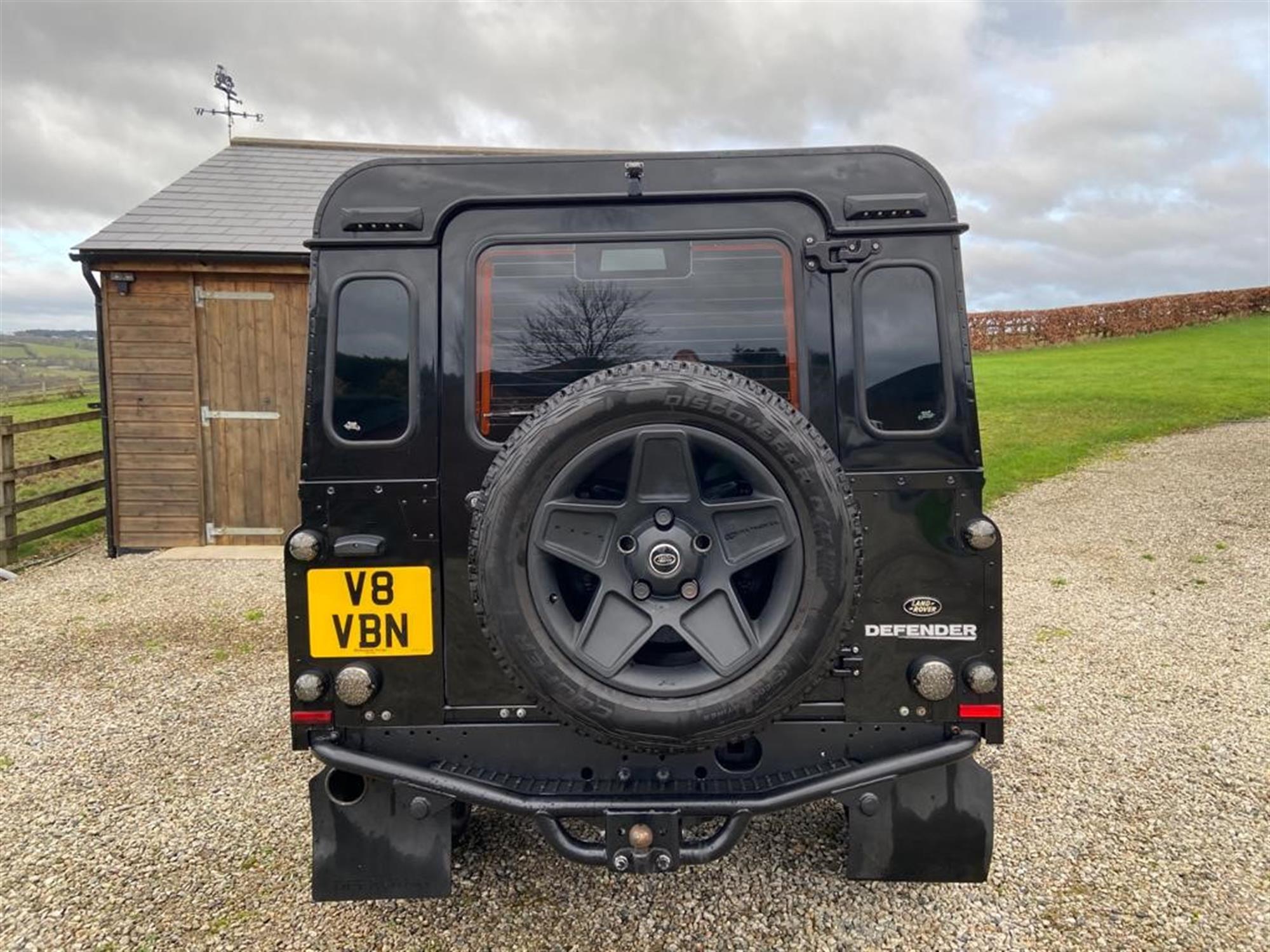 2011 Land Rover Defender 110 'Coyote' 5.0 V8 - Image 5 of 10