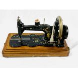 Singer manual sewing machine