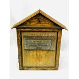 Oak Country House letter box