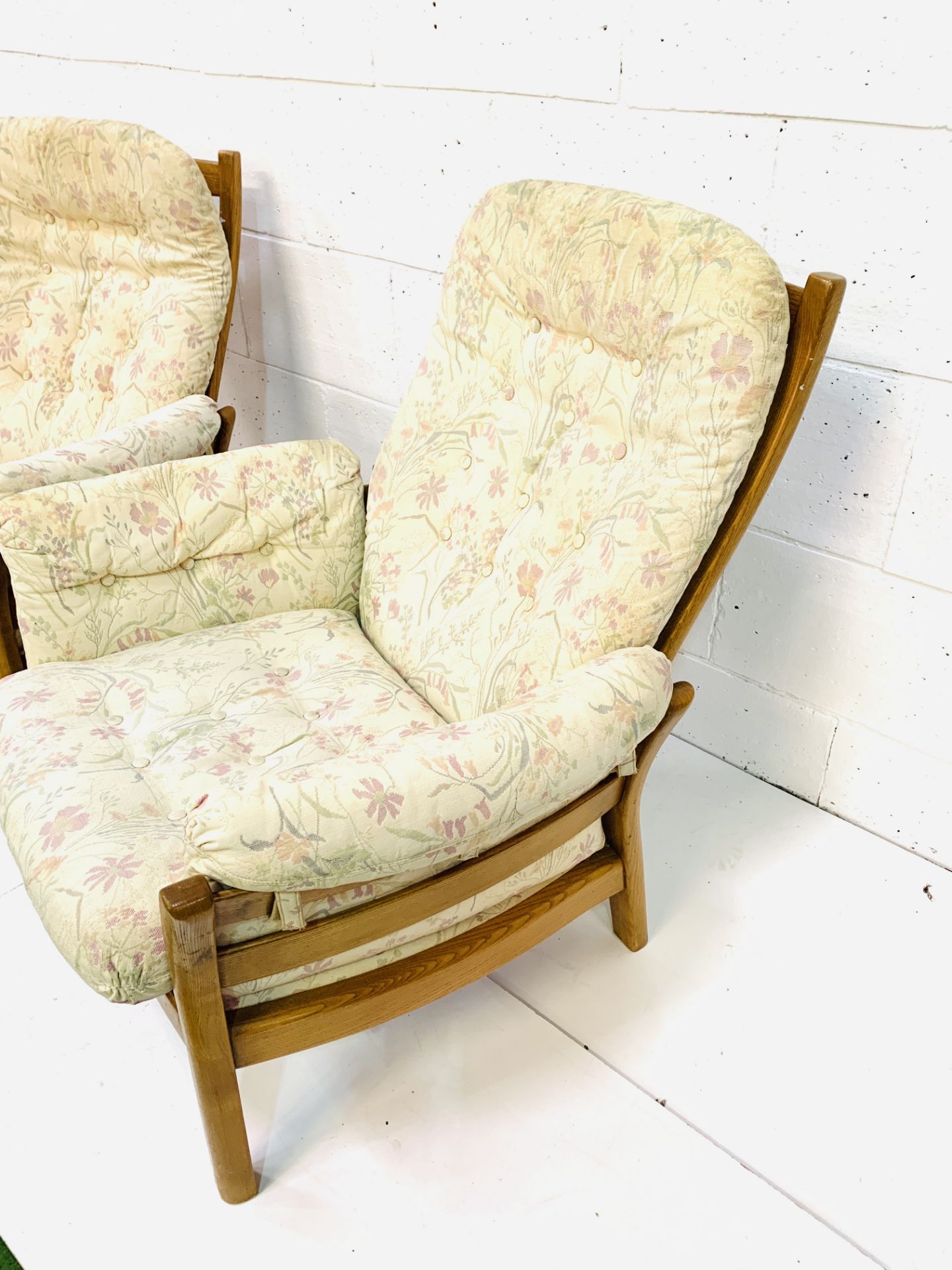 Pair of Ercol armchairs - Image 3 of 5