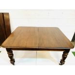 Victorian extendable dining table