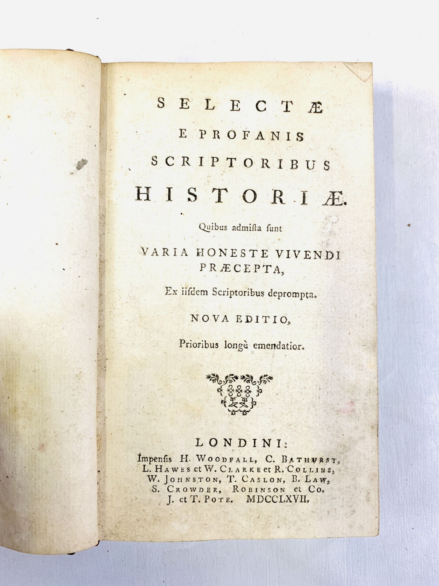 Selectae e Profanis Scriptoribus Historiae” MDCCLXVII. - Image 2 of 3