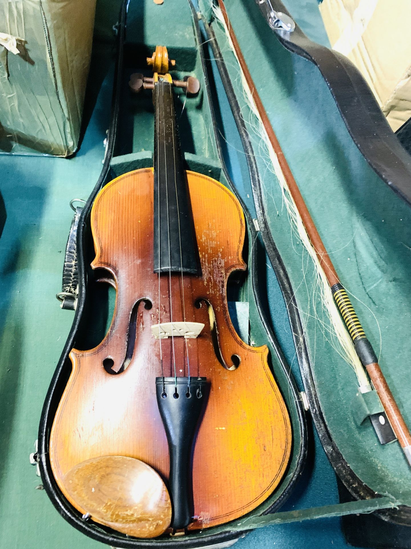 Maidstone child's violin, in case - Image 2 of 2