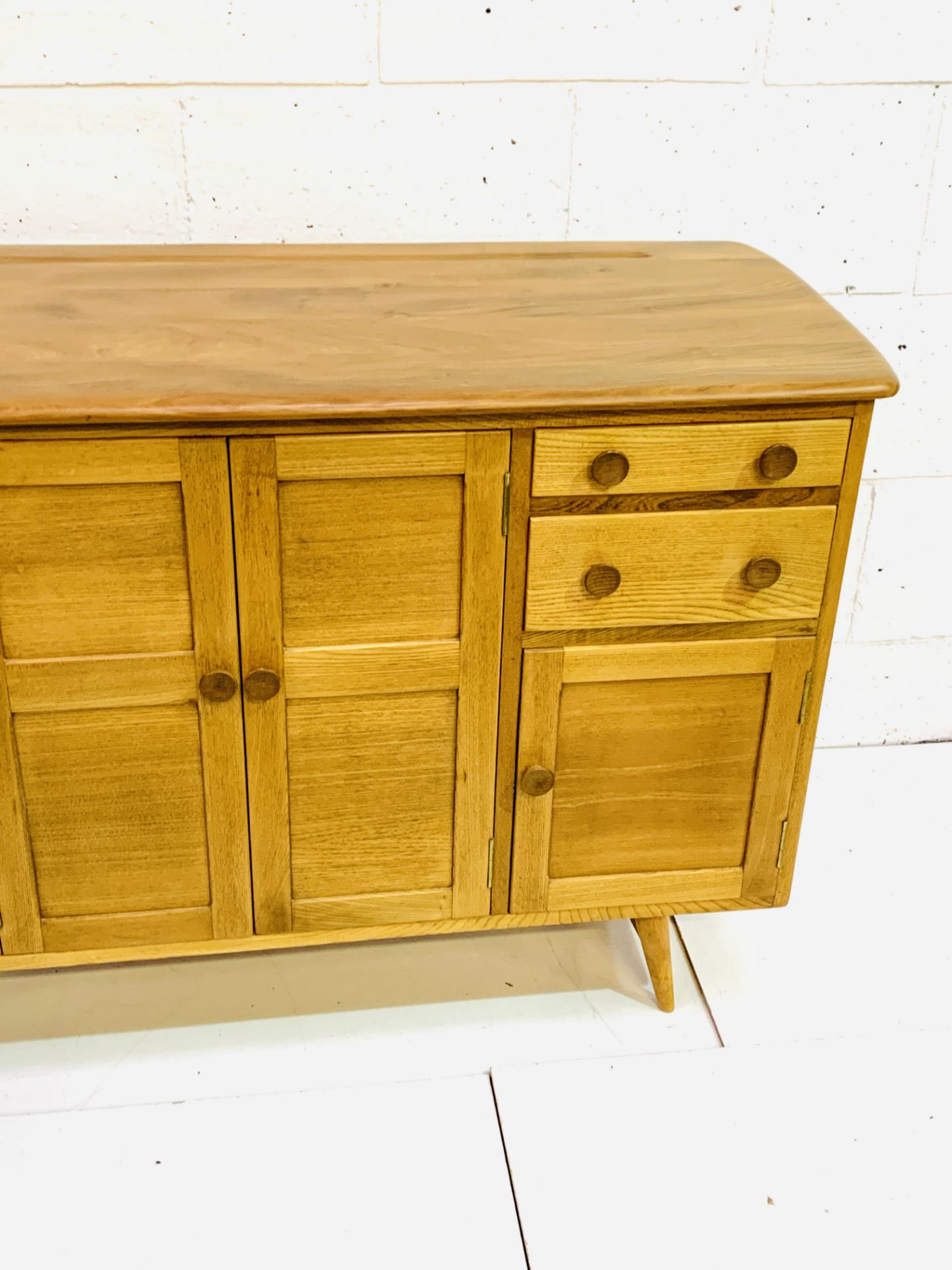 Ercol style sideboard - Image 3 of 6
