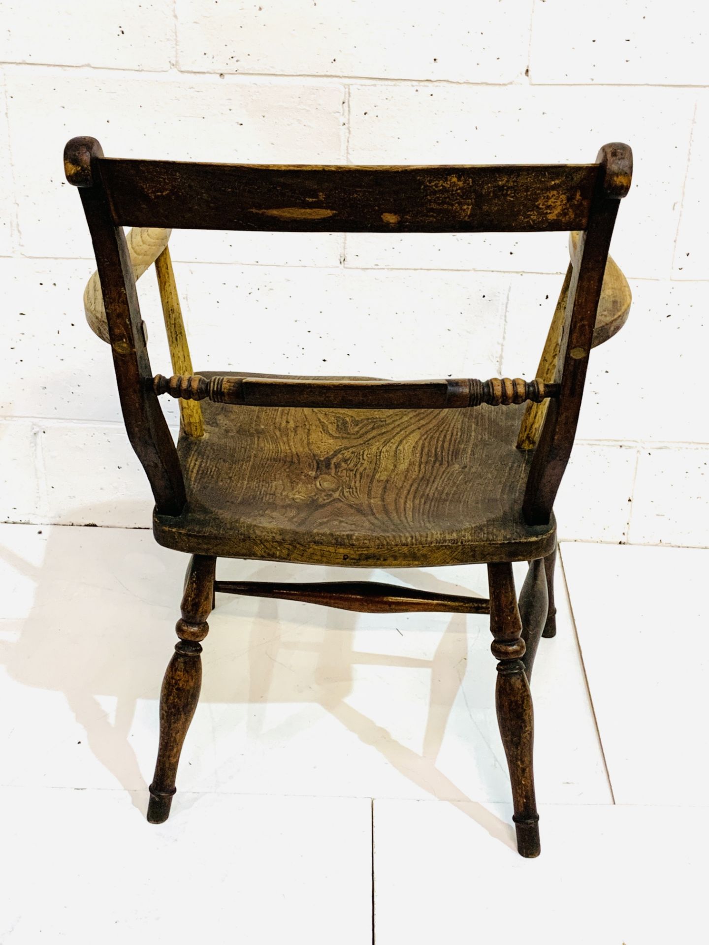 Victorian elm seat ladder back elbow chair. - Image 4 of 4