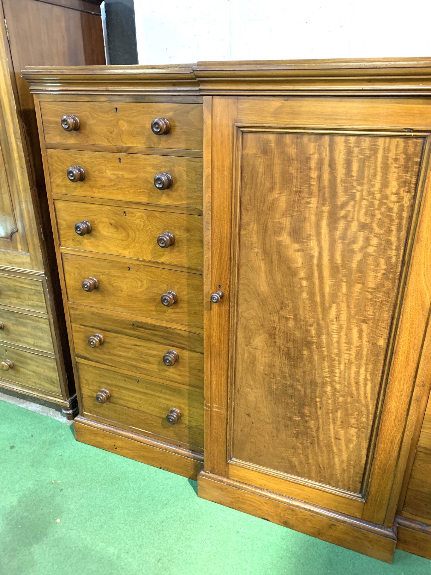 Victorian mahogany chest of drawers cum linen press. - Image 3 of 7