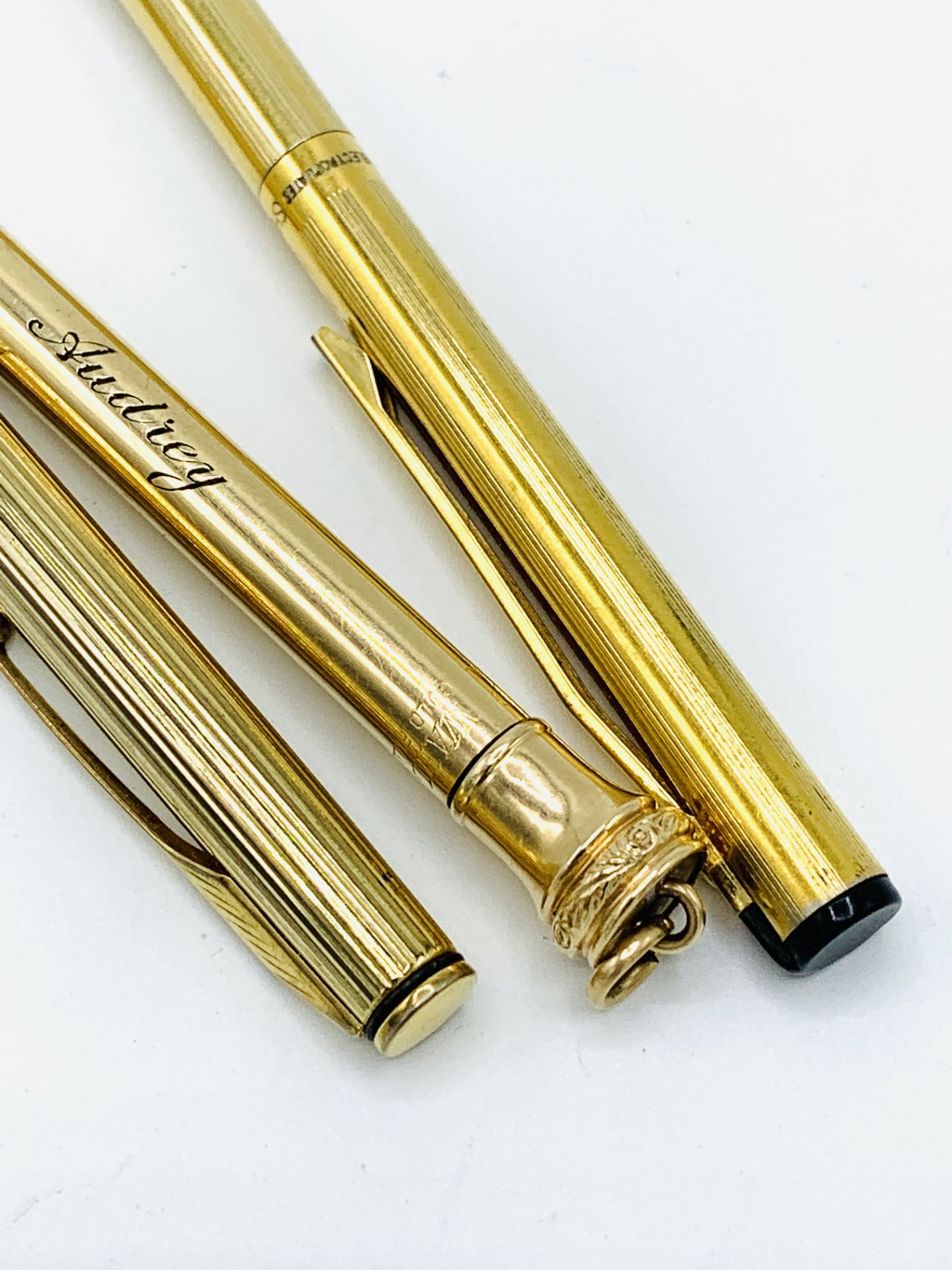 Three rolled gold rotating pens and pencils and signed photograph of HRH Princess Alice. - Image 5 of 5
