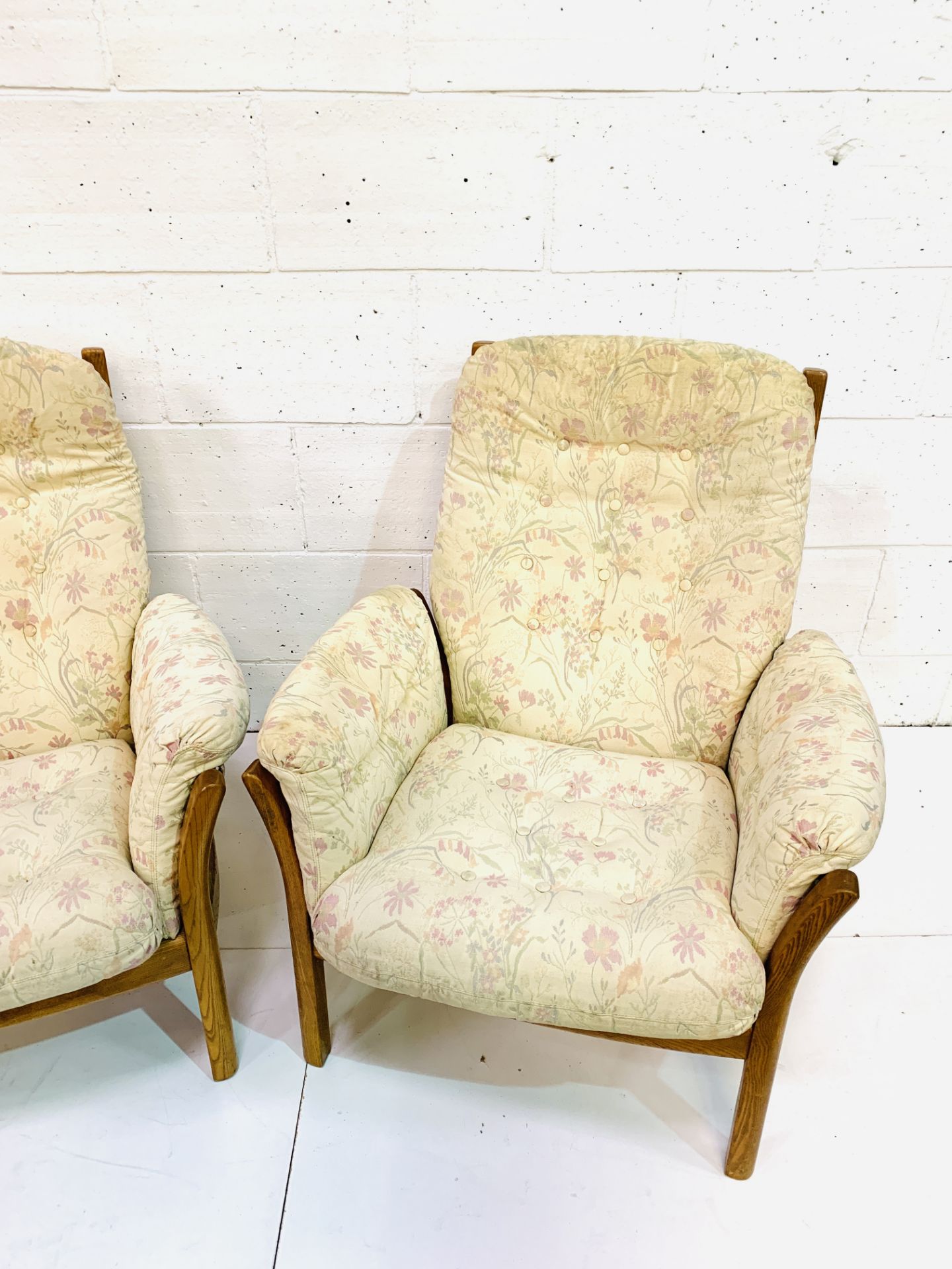 Pair of Ercol armchairs - Image 2 of 5